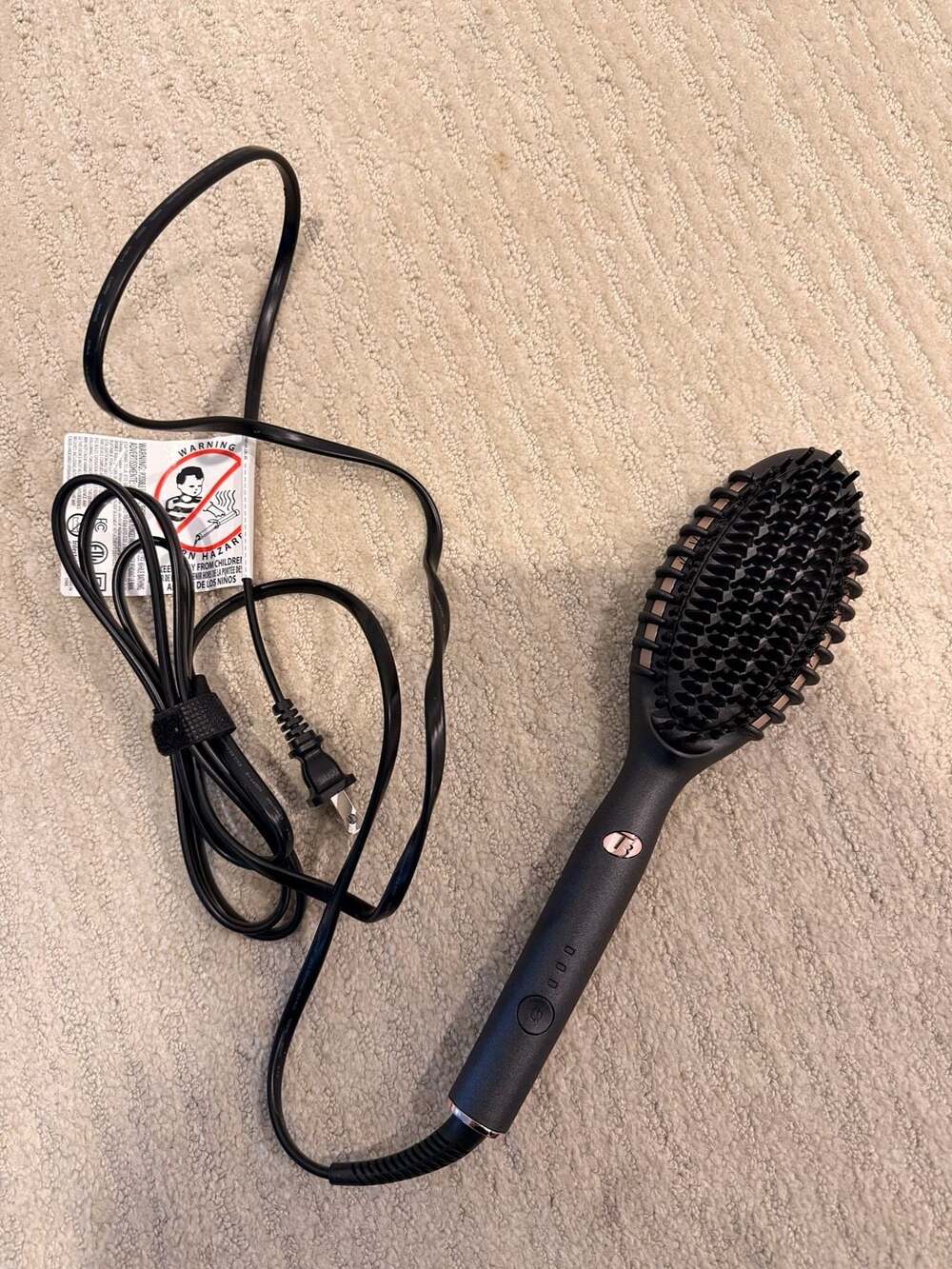 T3 Edge Heated Smoothing & Styling Brush Model 77582 Black
